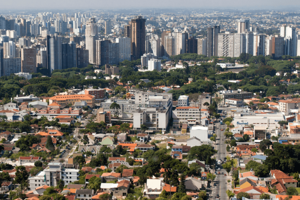 Se você vai comprar imóvel em Curitiba, você precisa prestar atenção nisso!